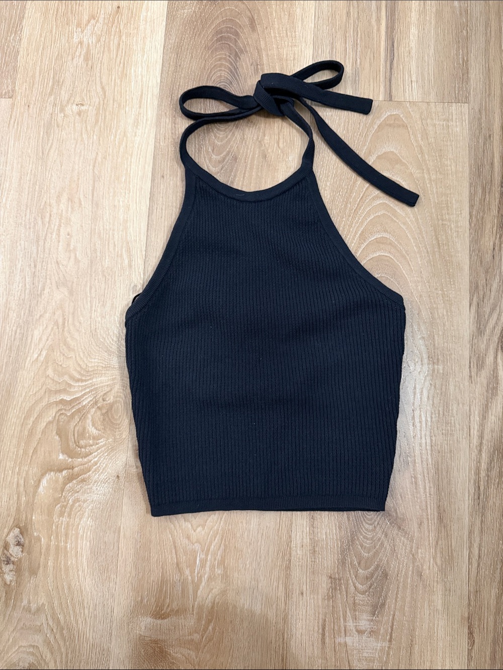 La Hearts Black Ribbed Halter Tie-Back Crop Top